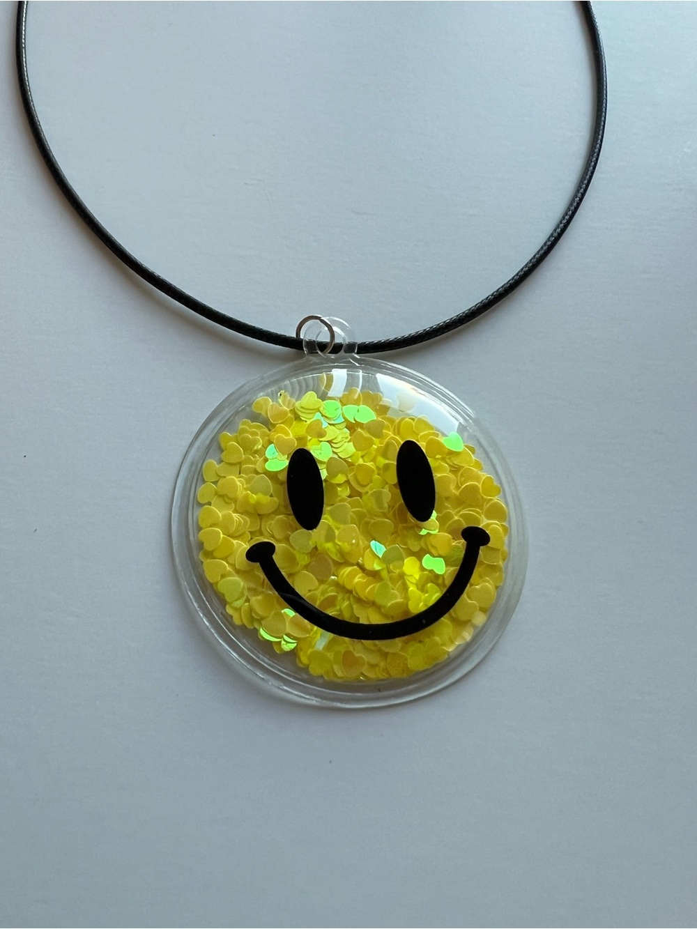 Yellow Smiley Face Necklace with Heart Confetti – Fun Y2K Statement Jewelry